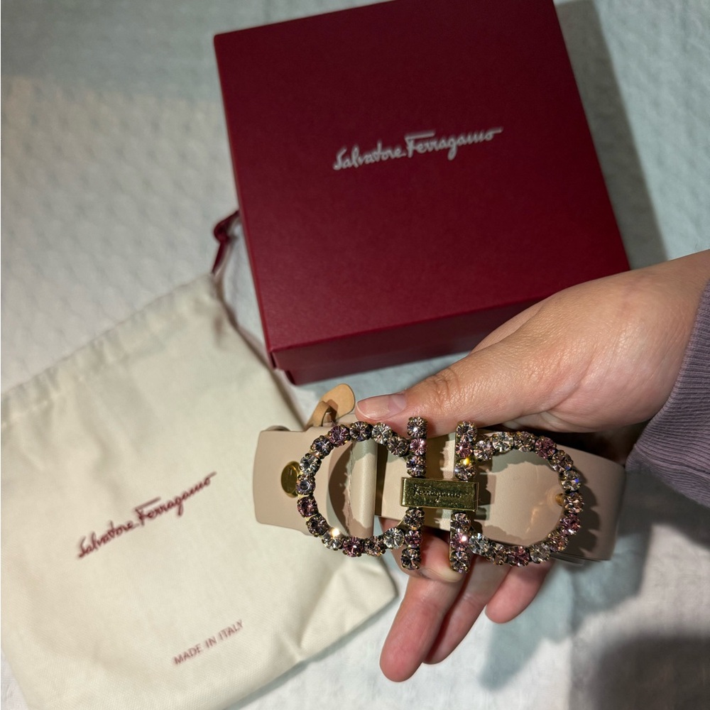 Salvatore Ferragamo MANGIAROTTI Belt Crystal Buckle
